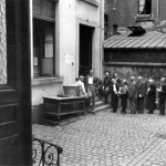 1. September 1942 Synagoge Innenhof Registrierung von der Deportation